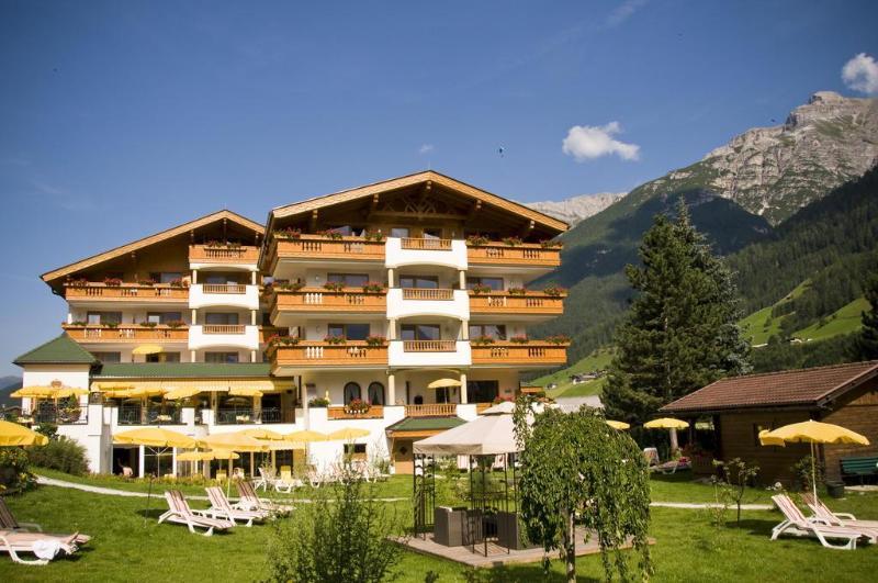 Alpinresort Stubaierhof ****S Fulpmes Extérieur photo